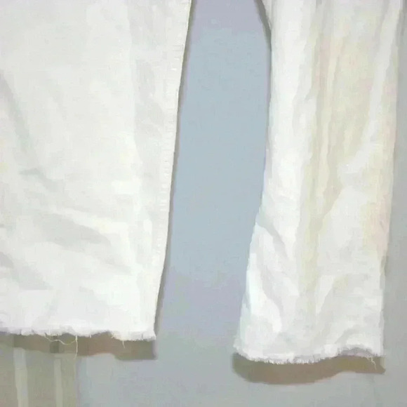 Abercrombie and Fitch NWT Curve Love Ultra High Rise Jeans Size 34 - Picture 4 of 5